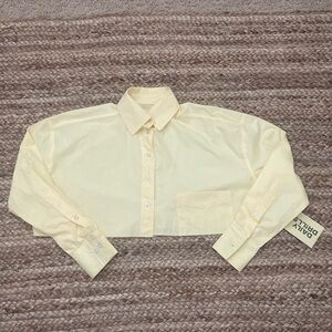 NWT — Daily Drills Cropped Poplin Button-Up in Lemonade